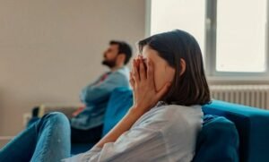 My Boyfriend Refuses to Divorce His Ex Unless I Pay For it. Is This Relationship Worth Saving?